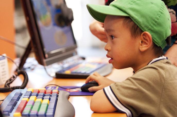 Stay connected while staying home with online programming from the Library. Stay connected while staying home with online programming from the Library.