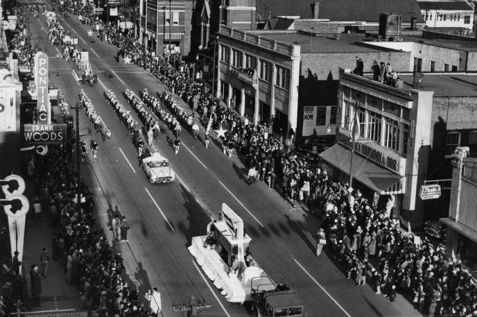 Charlotte Mecklenburg Library's Robinson-Spangler Carolina Room provides a history on Charlotte's Carousel Parade  and Thanksgiving Day parade.