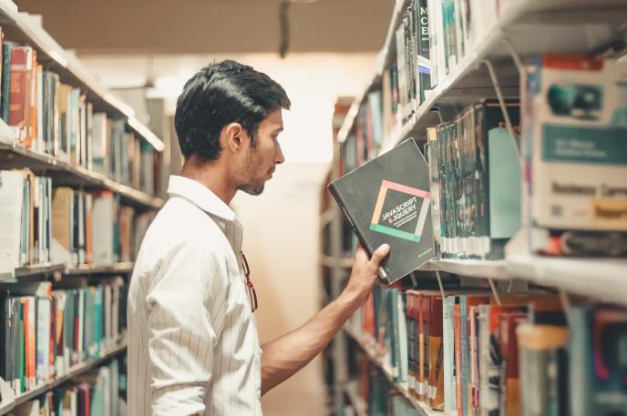 Whatever your reason for wanting to learn something new, Charlotte Mecklenburg Library is here to help by offering access to a variety of great online resources to help you on your way. 